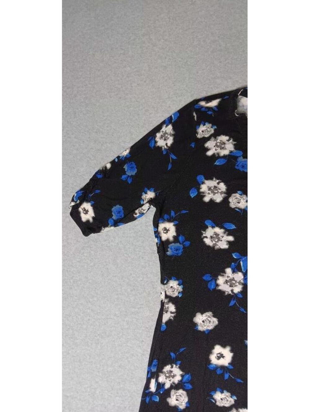 Torrid 3/4 Sleeve Partial Button Up Blouse Womens Size 2XL Black With Blue... - Picture 10 of 12